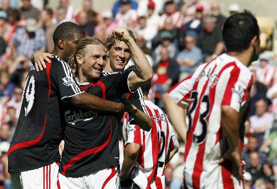 上赛季西甲最佳射手，姆巴佩领取皮奇奇奖（姆巴佩获颁皮奇奇奖，荣膺上赛季西甲射手王）