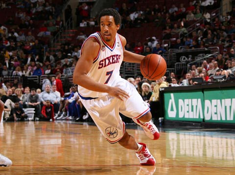 苏炳添：一直很关注C罗、詹姆斯等巨星，曾想过跑到40岁（苏炳添：长期关注C罗、詹姆斯等巨星，一度立志跑到40岁）