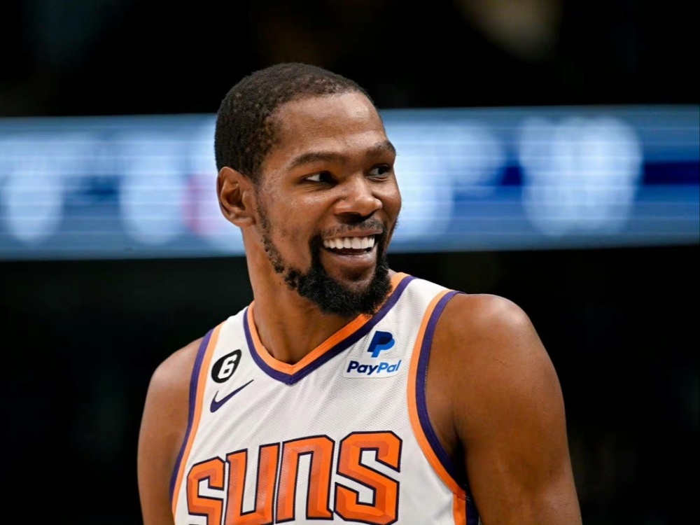 梅西壁画在孟买揭幕，他将于周日访问该城市（孟买揭幕梅西壁画，梅西周日将到访）